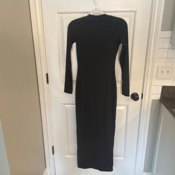 SKIMS Black Maxi Dress - Picture 6 of 9